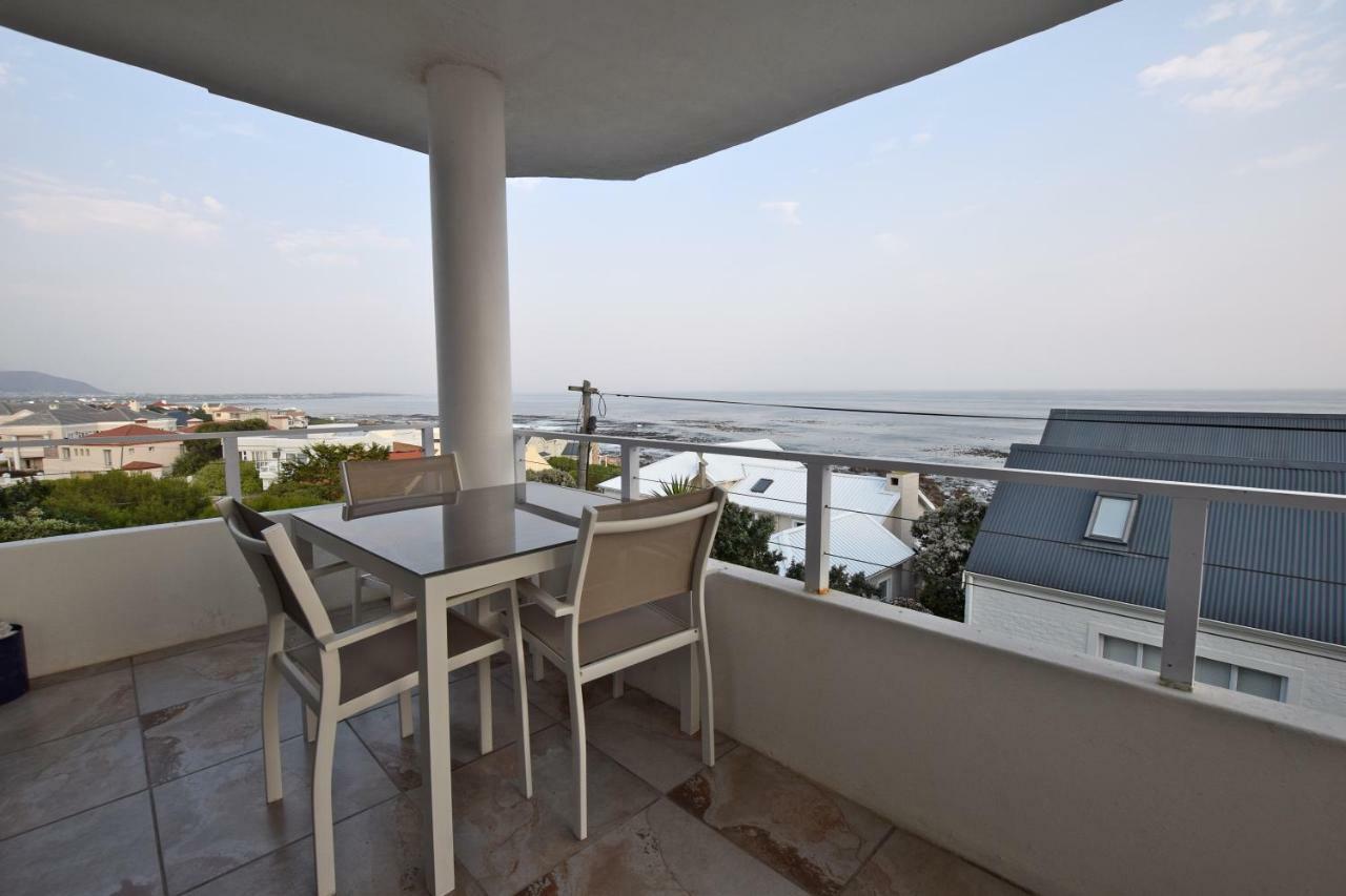 Apartment Dolphin House Hermanus Extérieur photo